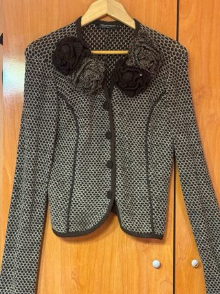 TRAJE ELEGANTISIMO MUJER MARCA RINASCIMIENTO