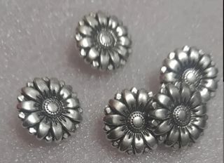 Lote 4 botones metal/6 modelos