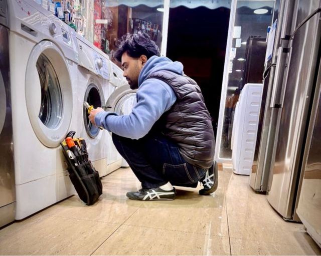 SERVICIO TECNICO DE LAVADORA Y NEVERA