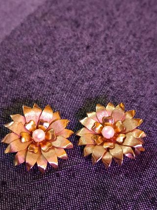 Conjunto de Brincos Flor + 2 colares - Ref.: B-52