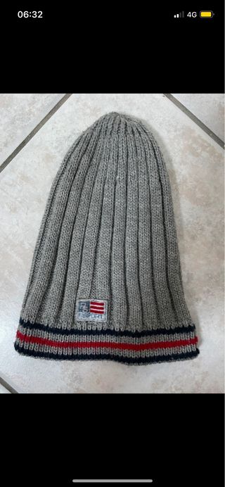 Cappelli con sciarpa