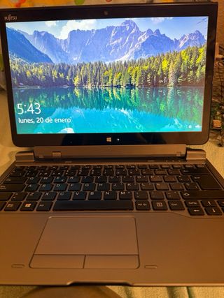 Portatil Fujitsu Stylistic Q736 133