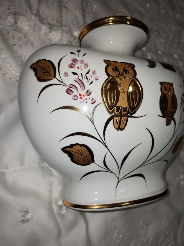 JARRÓN DECORADO A MANO