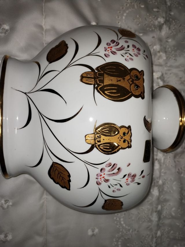 JARRÓN DECORADO A MANO