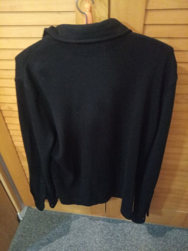 Polo de hombre en finísimo punto.