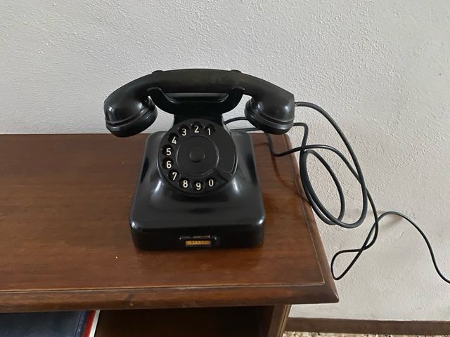 Telefono a disco vintage