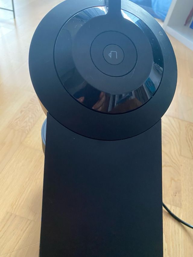 Nespresso Vertuo negra  Aeroccino rojo !