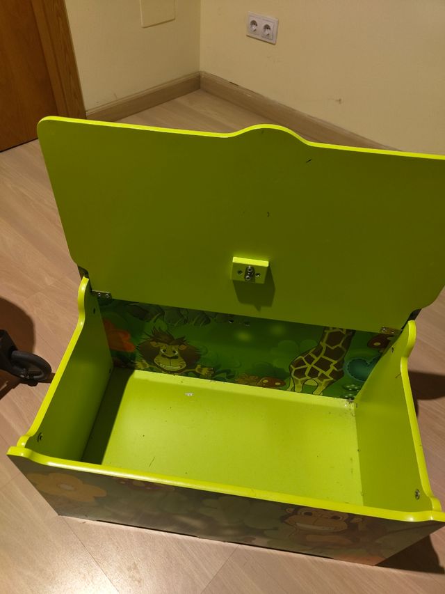 Baúl infantil verde