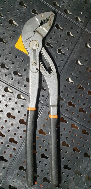 Pinza beta