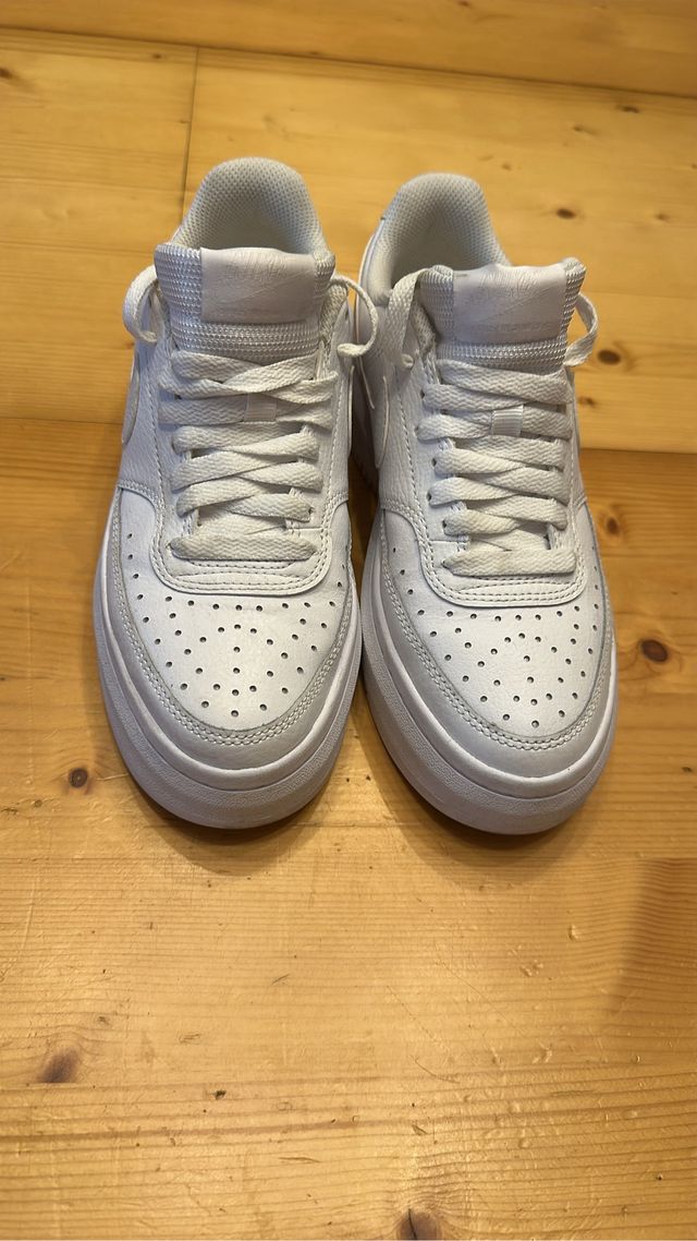 Scarpe NIKE Court Vision Alta da donna DM0113