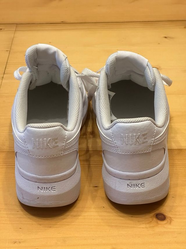 Scarpe NIKE Court Vision Alta da donna DM0113