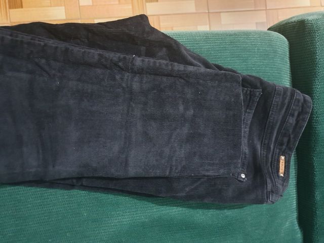 Tessuto in velluto a coste VAQUERO