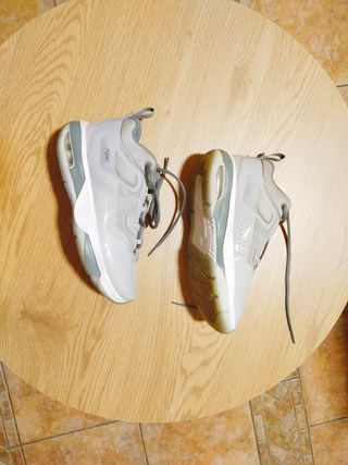 Jordan stay loyal 3 gris