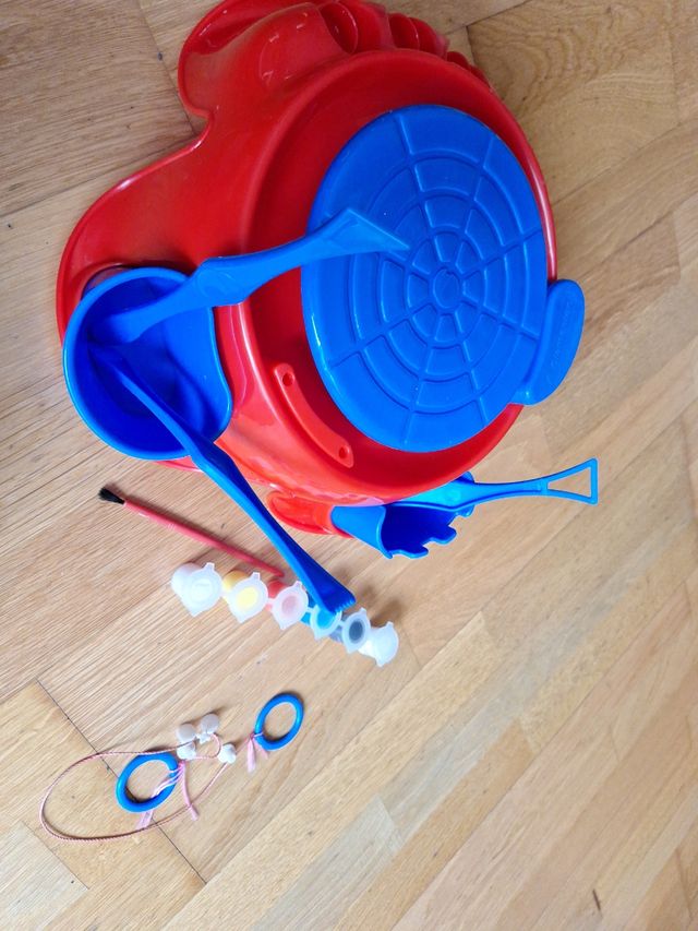 Taller de Alfarería. Clementoni