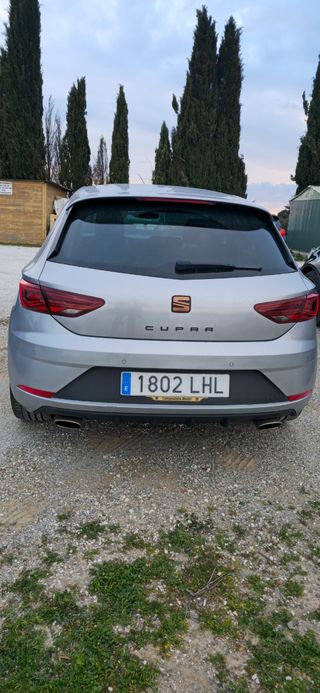 SEAT Leon cupra 2019