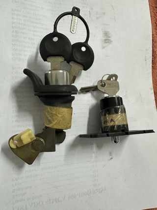 Juego de faros Seat  Fura con soportes, H4