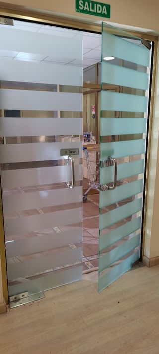 Puertas de cristal para comercio