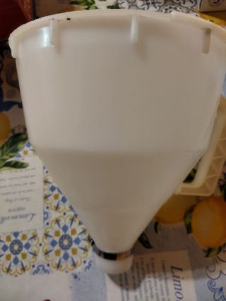 Embudo para yeso/gotelé