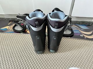 Snowbord Roxy/ Salomon botas