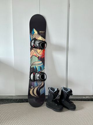 Snowbord Roxy/ Salomon botas