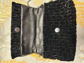 Bolso original para colgar Moschino 