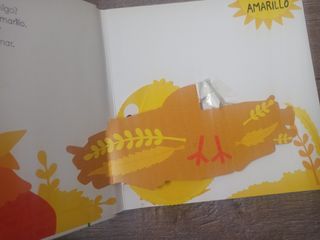Un Libro Pop-Up Colores