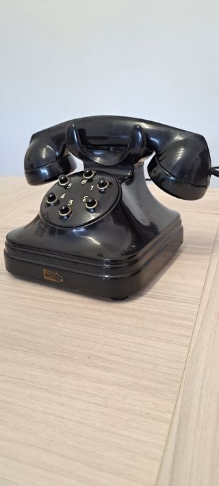 Teléfonos de sobremesa de baquelita