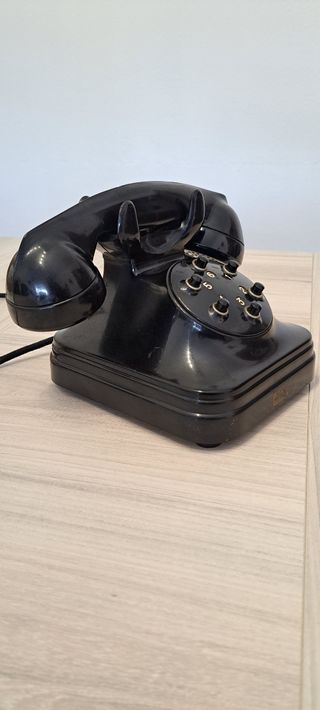 Teléfonos de sobremesa de baquelita