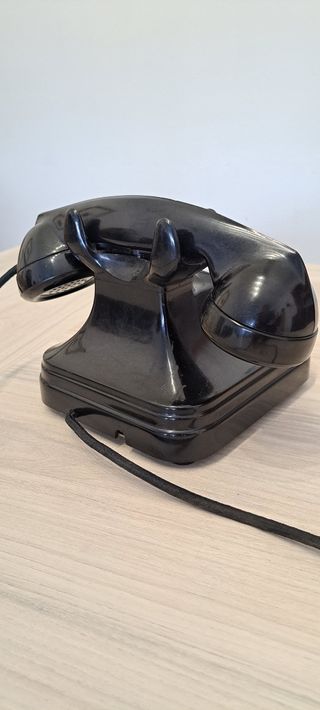 Teléfonos de sobremesa de baquelita