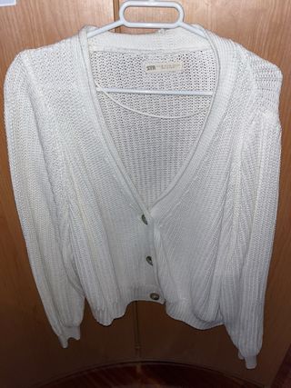 Jersey blanco con botones