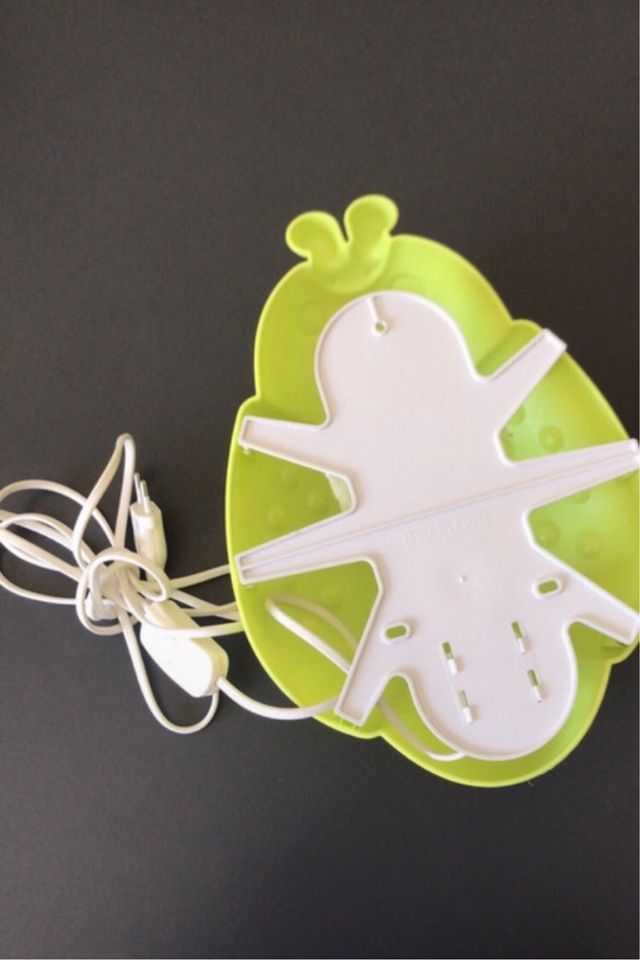 Lampada da parete coccinella color verde acido