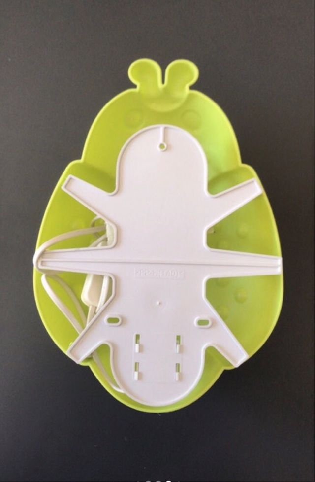 Lampada da parete coccinella color verde acido