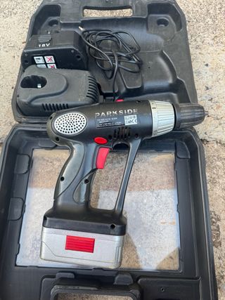 Taladro atornillador