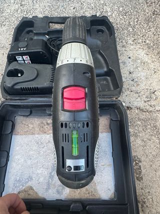 Taladro atornillador