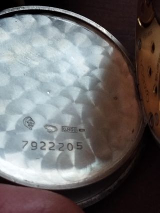 Antico orologio da tasca Omega in argento funziona