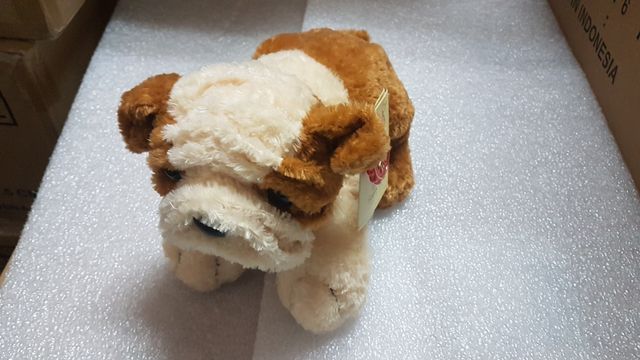 Perrito de peluche Bulldog 30cm