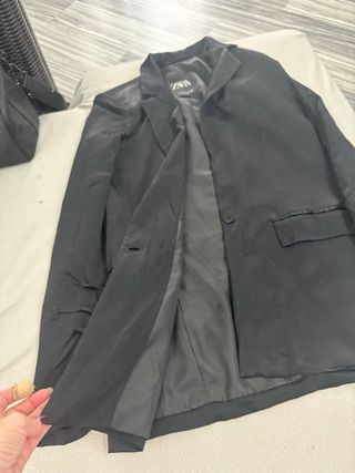Blazer raso de zara. XS. Regalo top