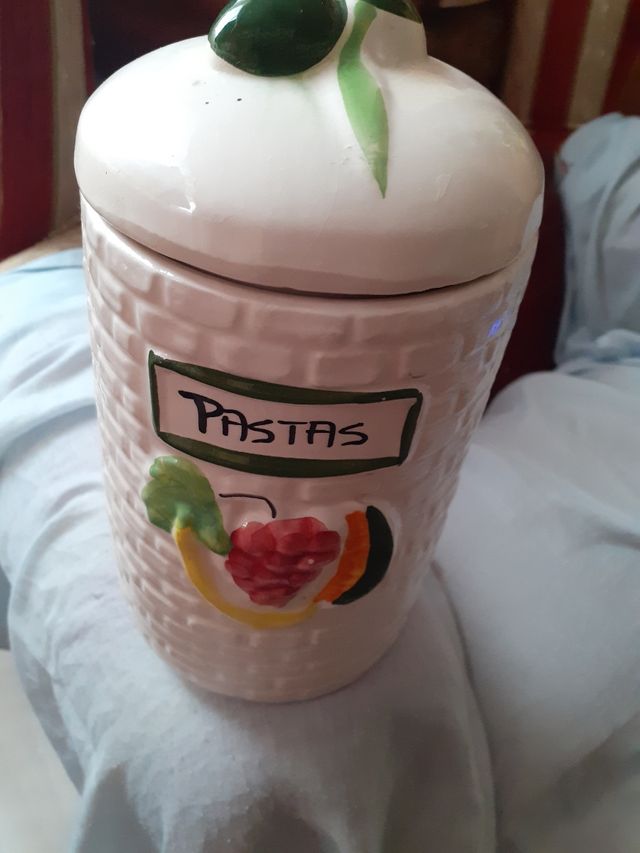 Recipiente para guardar legumbres y