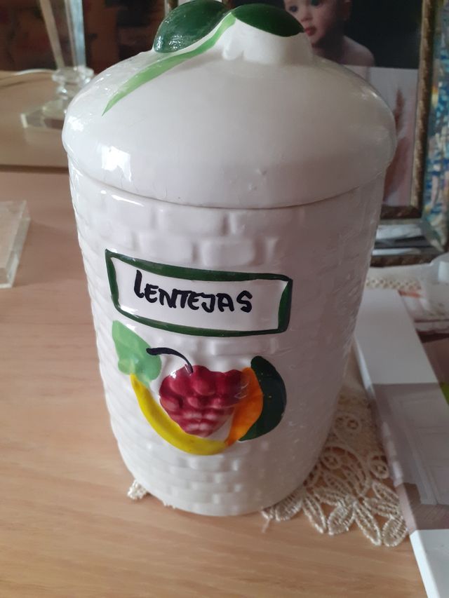 Recipiente para guardar legumbres y