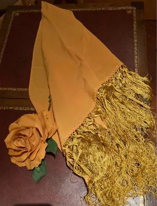 Traje Flamenco en tonos azules.