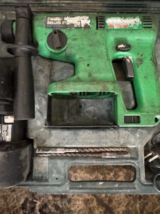 Taladro Percutor bateria 24v