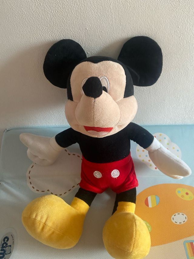 Peluche Mickey