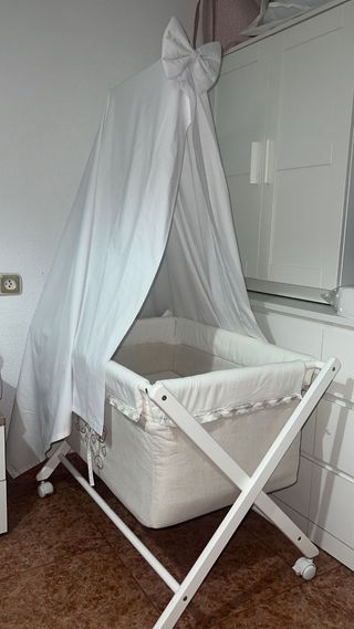 Minicuna blanca