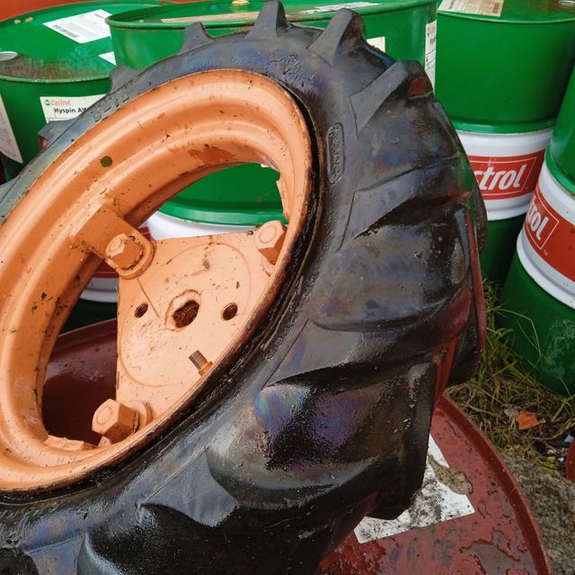 Ruedas de tractor 🚜