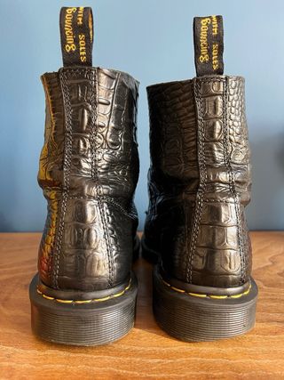 Botas Dr Martens negras cocodrilo