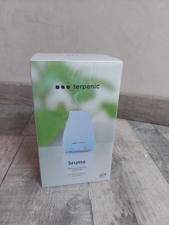 Humidificador y difusor de aromaterapia