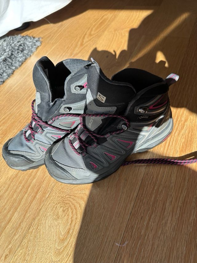 Salomon mujer T 36 muy buen estado