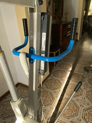Grúa traslado eléctrica 150 kg con arnés