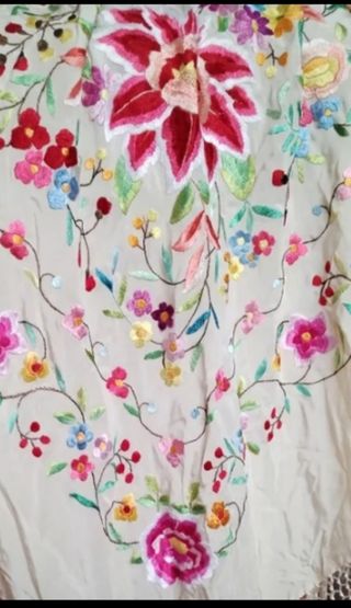 medio mantón antiguo