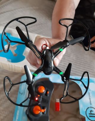 Dron Super-F